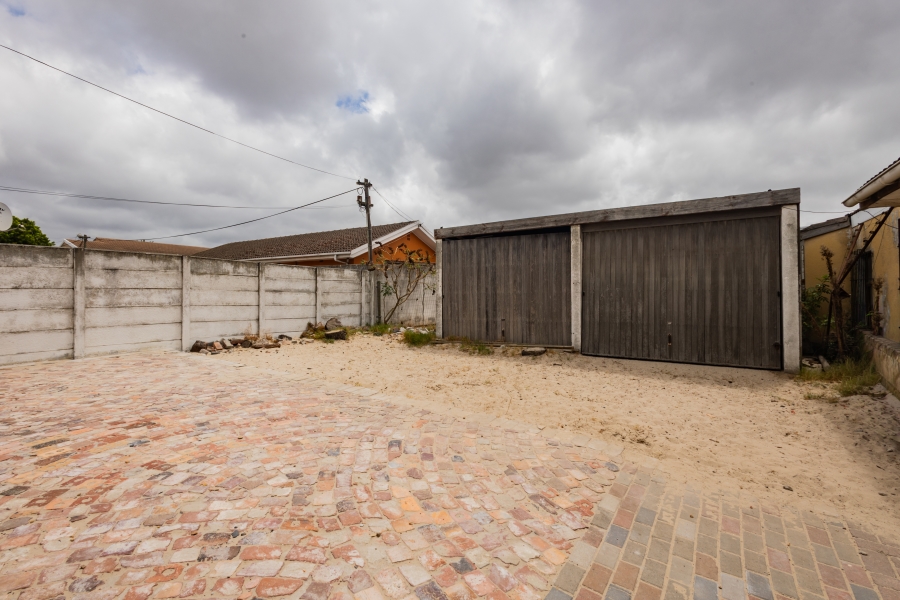 3 Bedroom Property for Sale in Glenhaven Western Cape